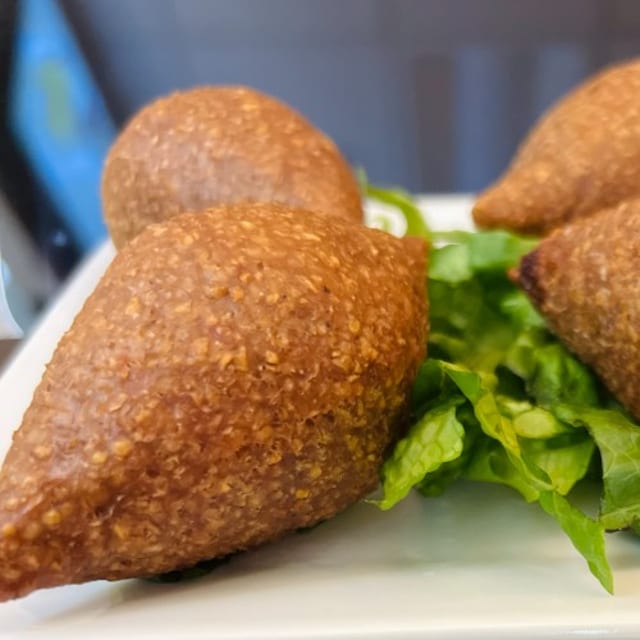 Fried Kibbeh 4 Pieces.